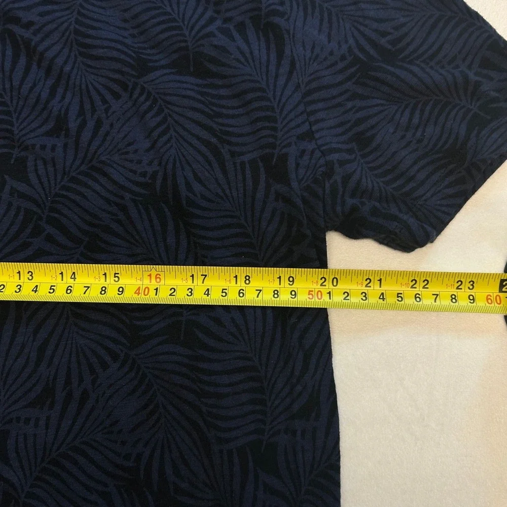 Banana Republic Vintage Mens Large Navy Blue Palm Leaf Tropical Cotton T-Shirt